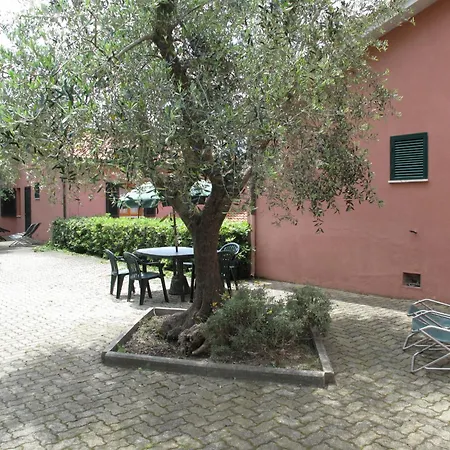 Apartman Elbamar 1-4 By Interhome
