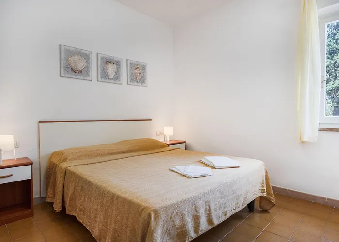 Elbamar 1-4 By Interhome Apartman